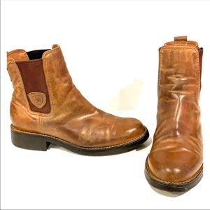 Ariat men’s s or women’s ankle boots.